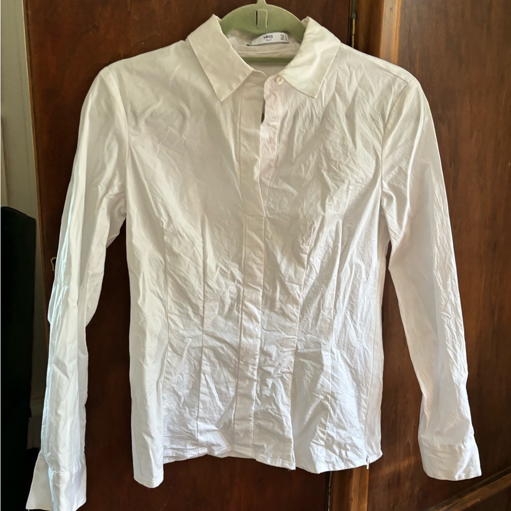 NWOT White pullover shirt from Mango, size 4